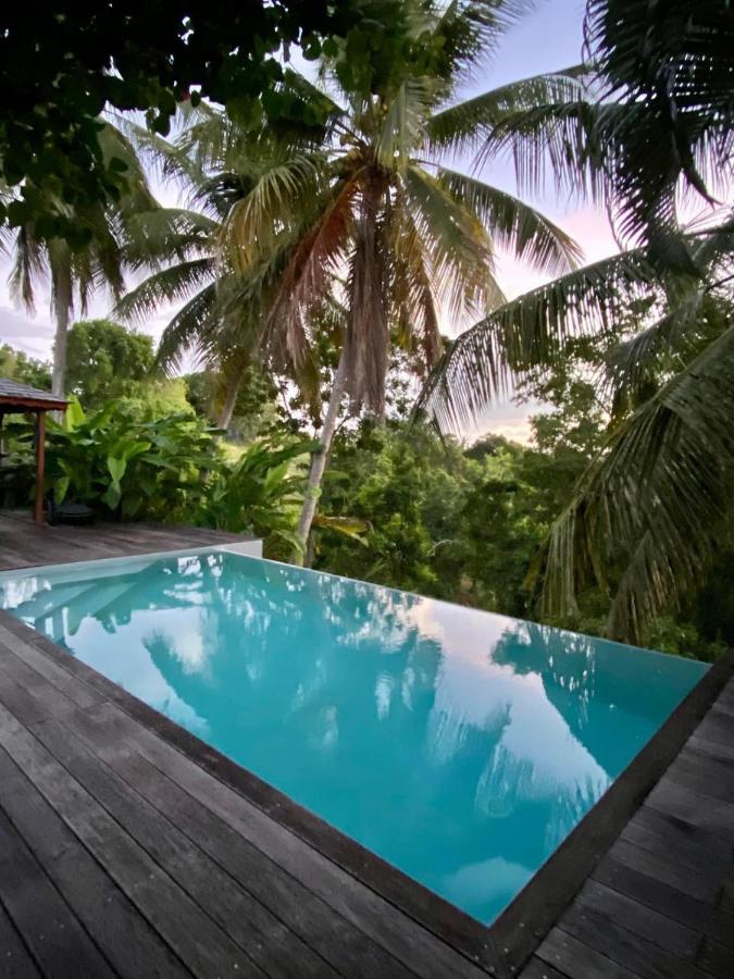 Confortable T1 Le Gosier, Wi-Fi, Piscine Dans Gite Екстериор снимка